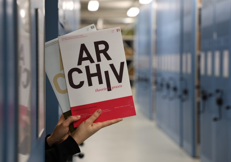 Zeitschrift Cover Archiv. theorie&praxis im Magazin