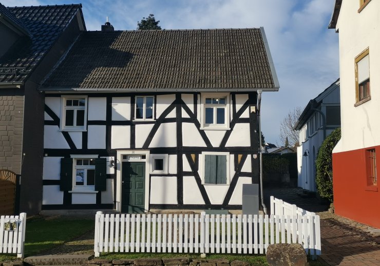 Gedenkstätte außen