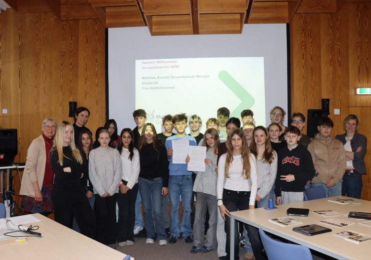 Foto der Klasse 8a der Mathilde-Anneke-Gesamtschule